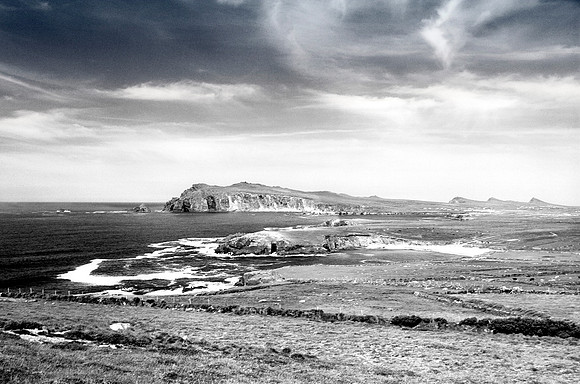Sybil Head & the Three Sisters Duotone