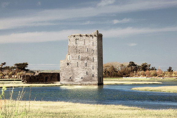 Carrigafoyle Castle, Ballylongford